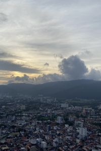 智強 曼谷素坤逸路假日酒店優惠