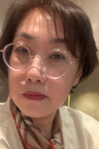 유시니