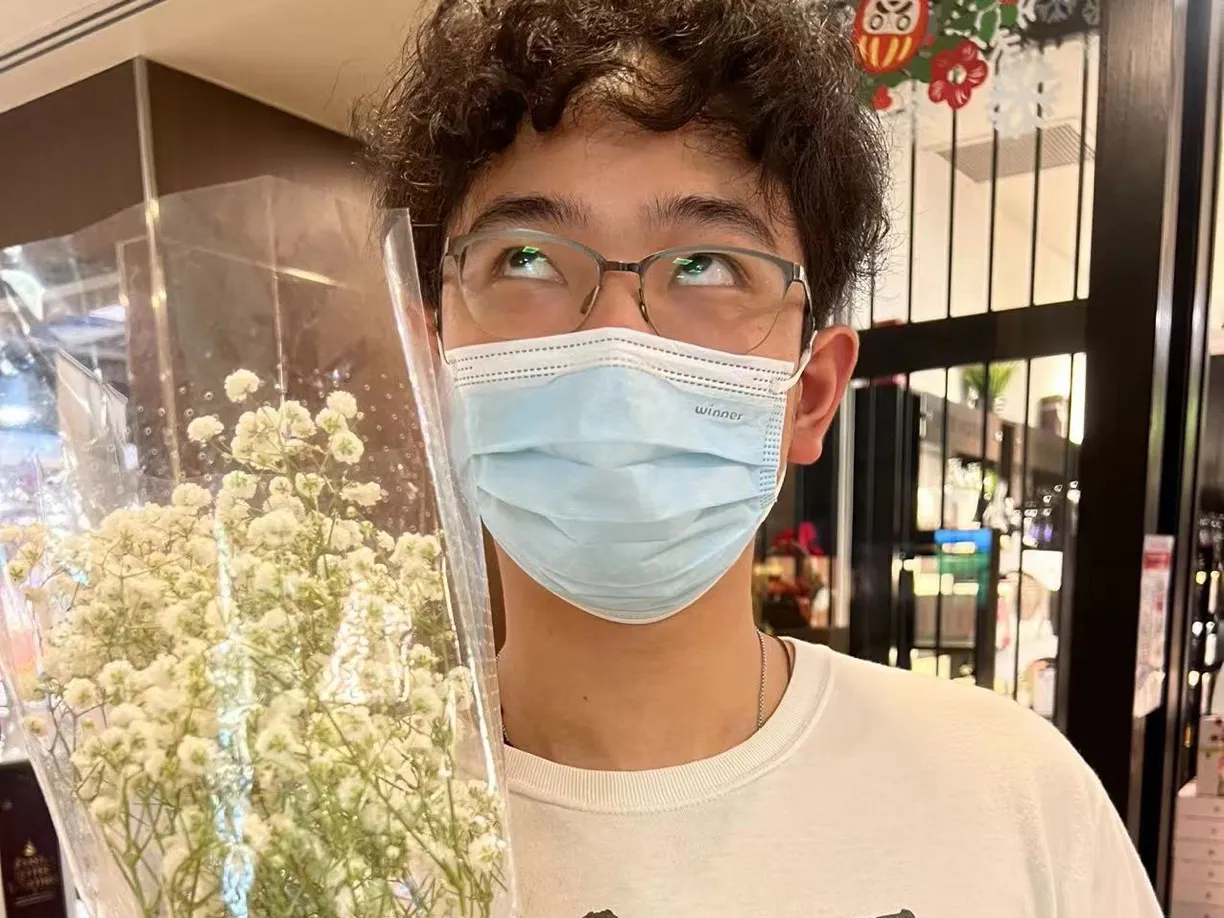 user-avatar