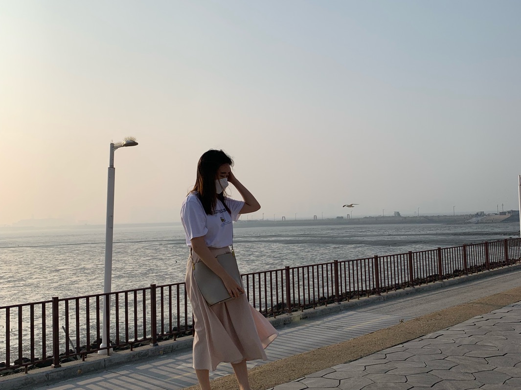 [영도 북카페추천] 여울책장 | 트립닷컴 부산 트래블로그