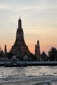 はるへい 曼谷客萊福雅秀飯店優惠