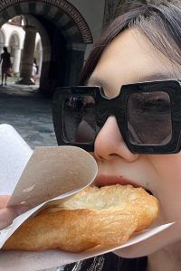 Yelena.Loisa 裏奈科布爾酒店優惠