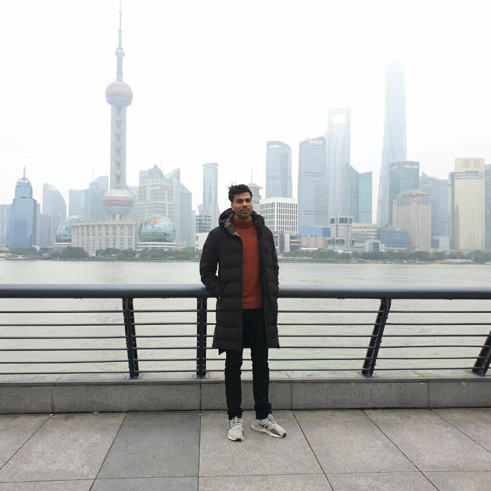 user-avatar