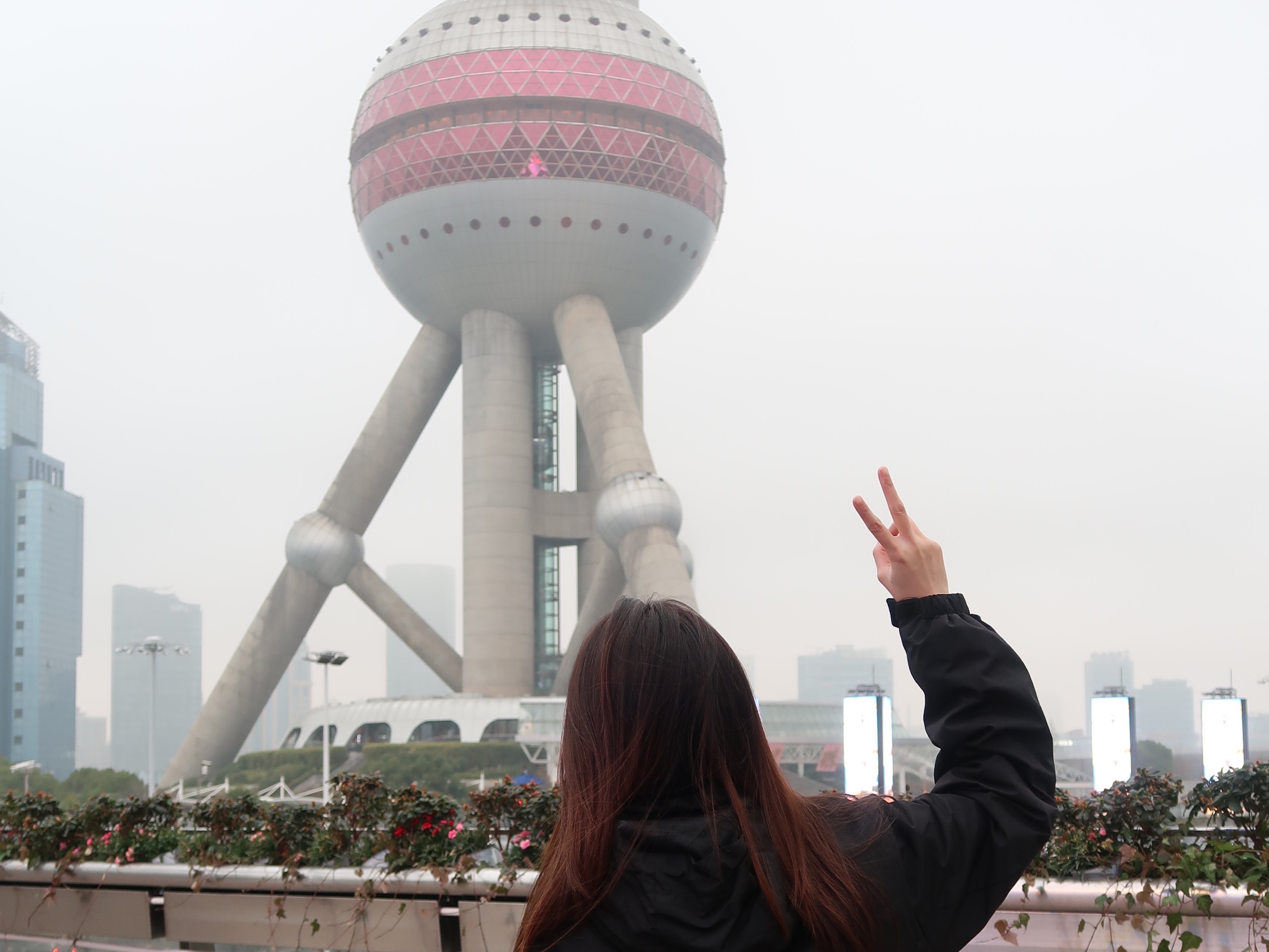 搬砖去旅行
