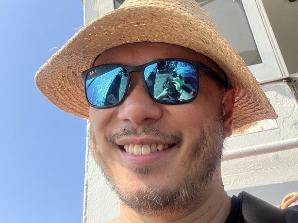 user-avatar