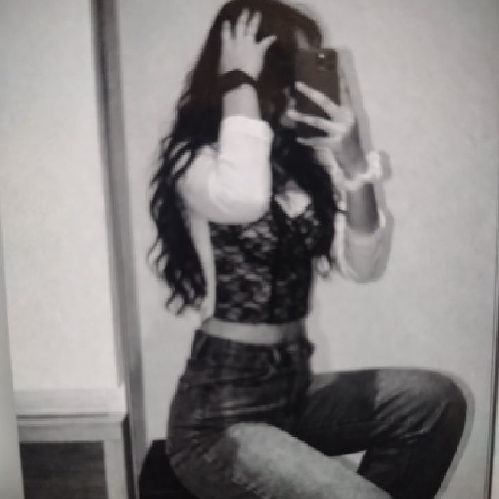 user-avatar