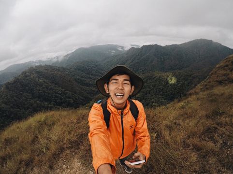 user-avatar