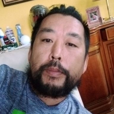 user-avatar