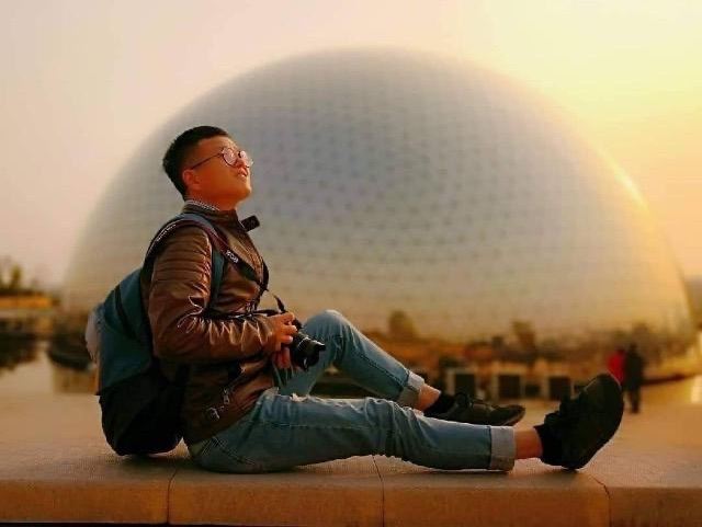 user-avatar