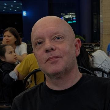 user-avatar