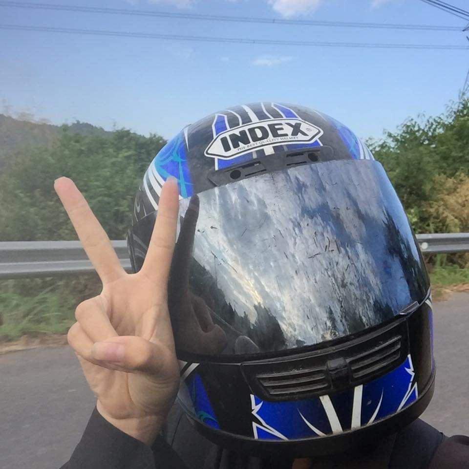 user-avatar