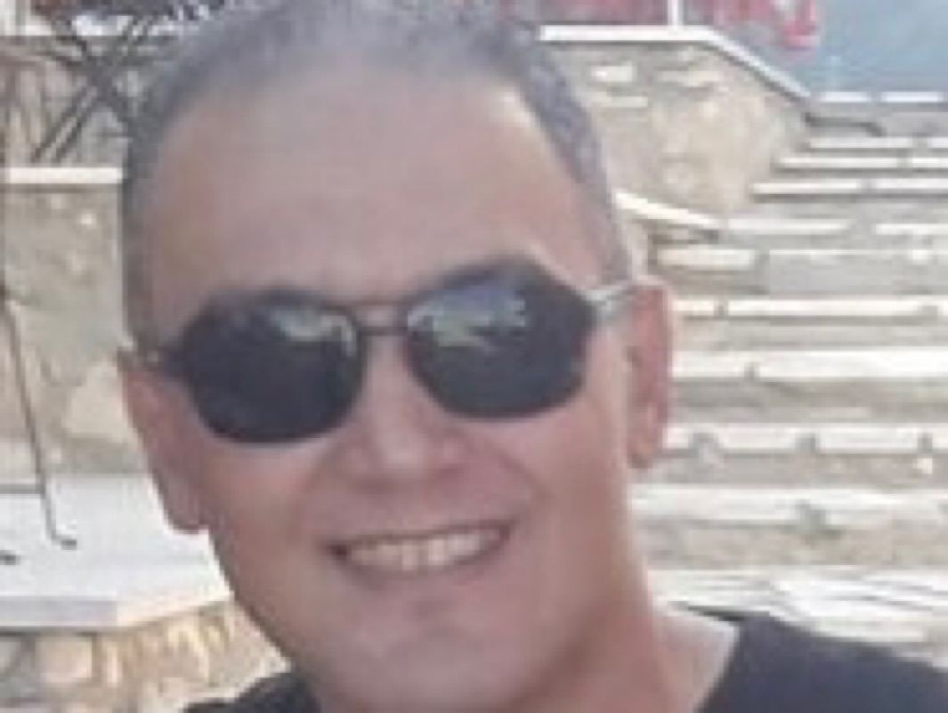 user-avatar