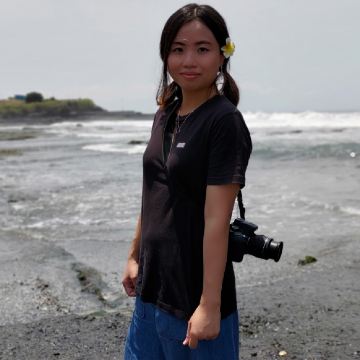 user-avatar