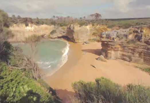 Australia Great Ocean Road Twelve Apostles Reverse Tour [Round-Trip from City with Lunch Included] AUD 165