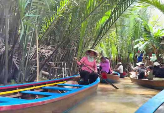 Mekong Delta One-day Tour in Ho Chi Minh City, Boats tour to My Tho - Vinh Trang Pagoda - Thoi Son Island [ English-Guide | No Shopping | Hotel...