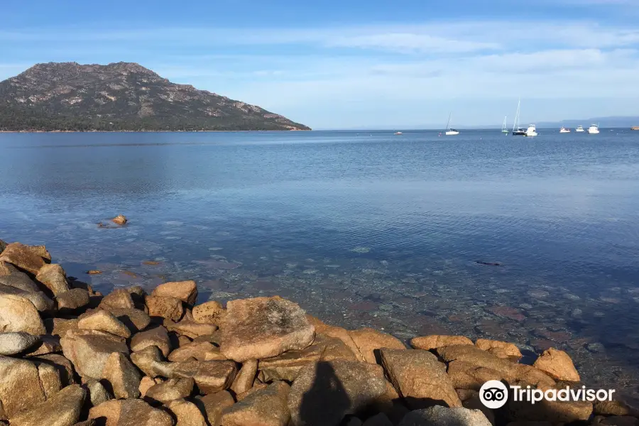 Sail Freycinet