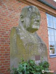 Skulpture of Kai Nielsen