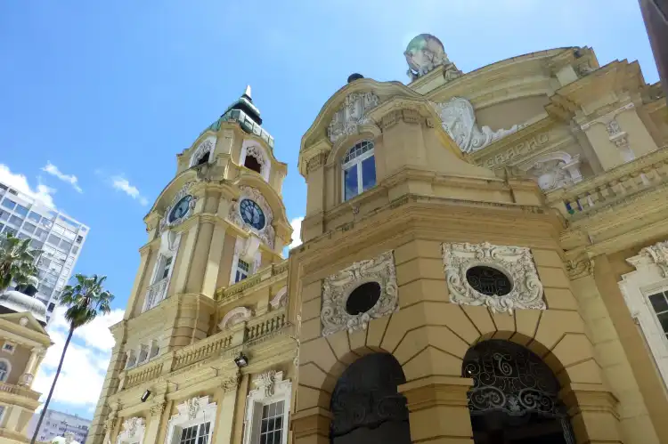 Các khách sạn gần Post and Telegraph Offices