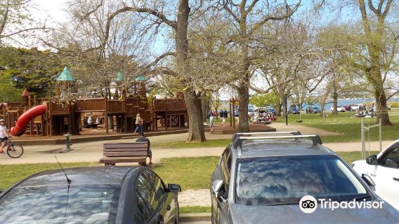 Lake Wendouree Apex Adventure playground