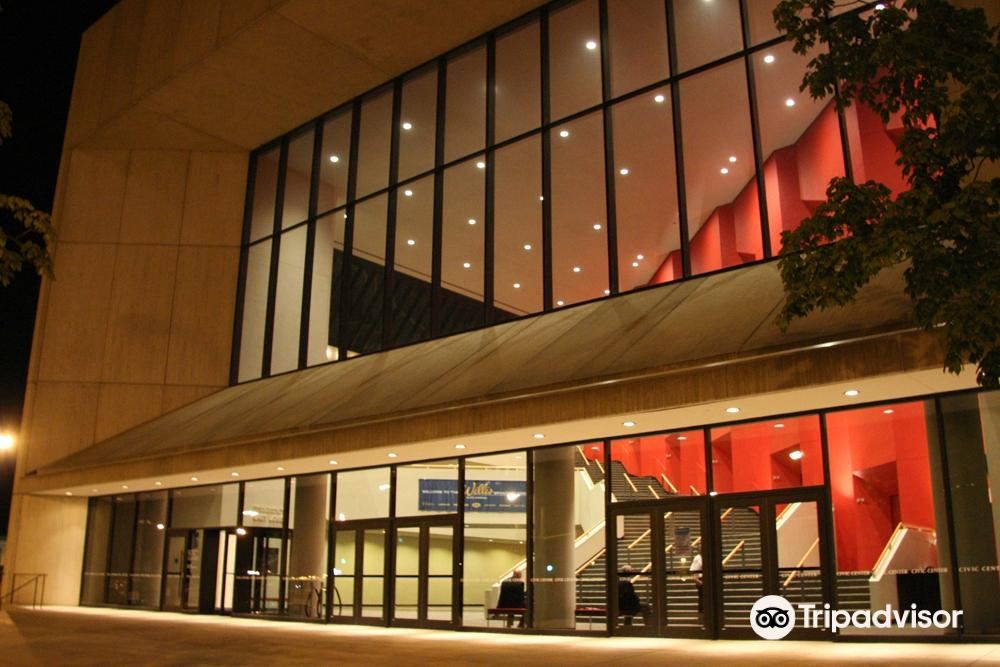 Des Moines Civic Center Seating Chart View Matttroy