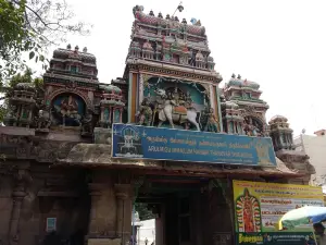 インメーイル・ナンマイ・ターウバー・テンプル