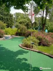 Lumberjack Pass Miniature Golf