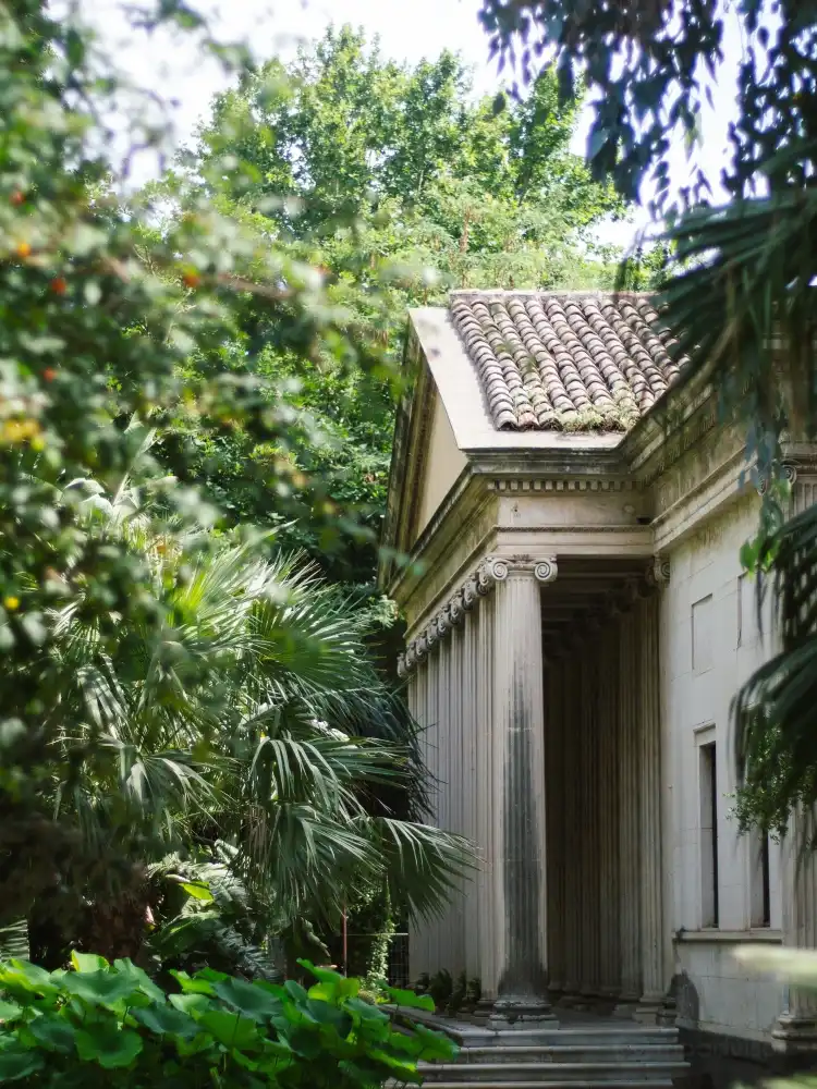 Hotels near Orto Botanico