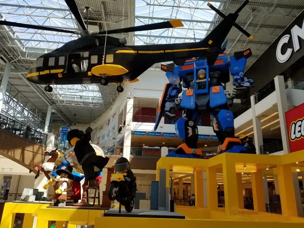 Отели рядом с достопримечательностью «Lego Imagination Center»