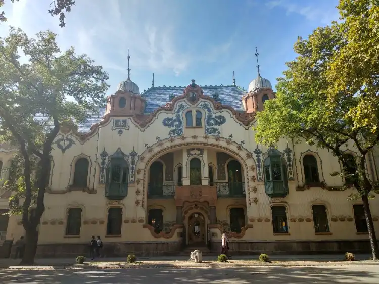 Hotels near Modern Art Gallery Likovni Susret
