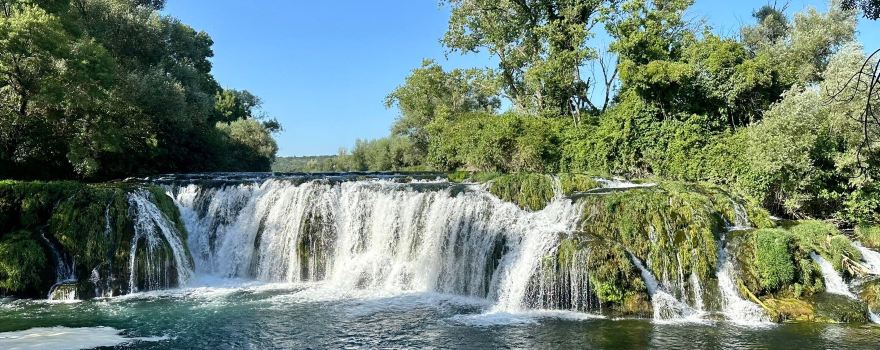 Koćuša Waterfall