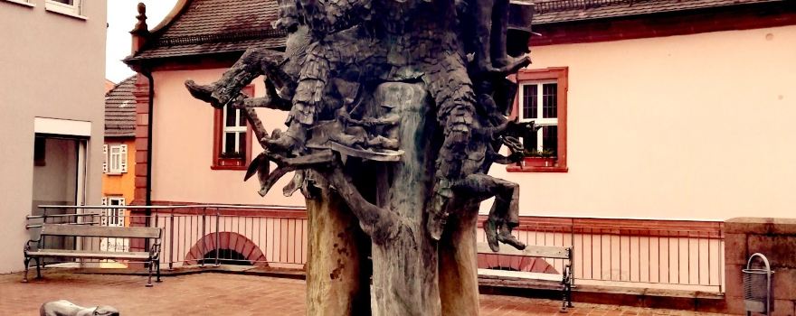 Buchener Narrenbrunnen