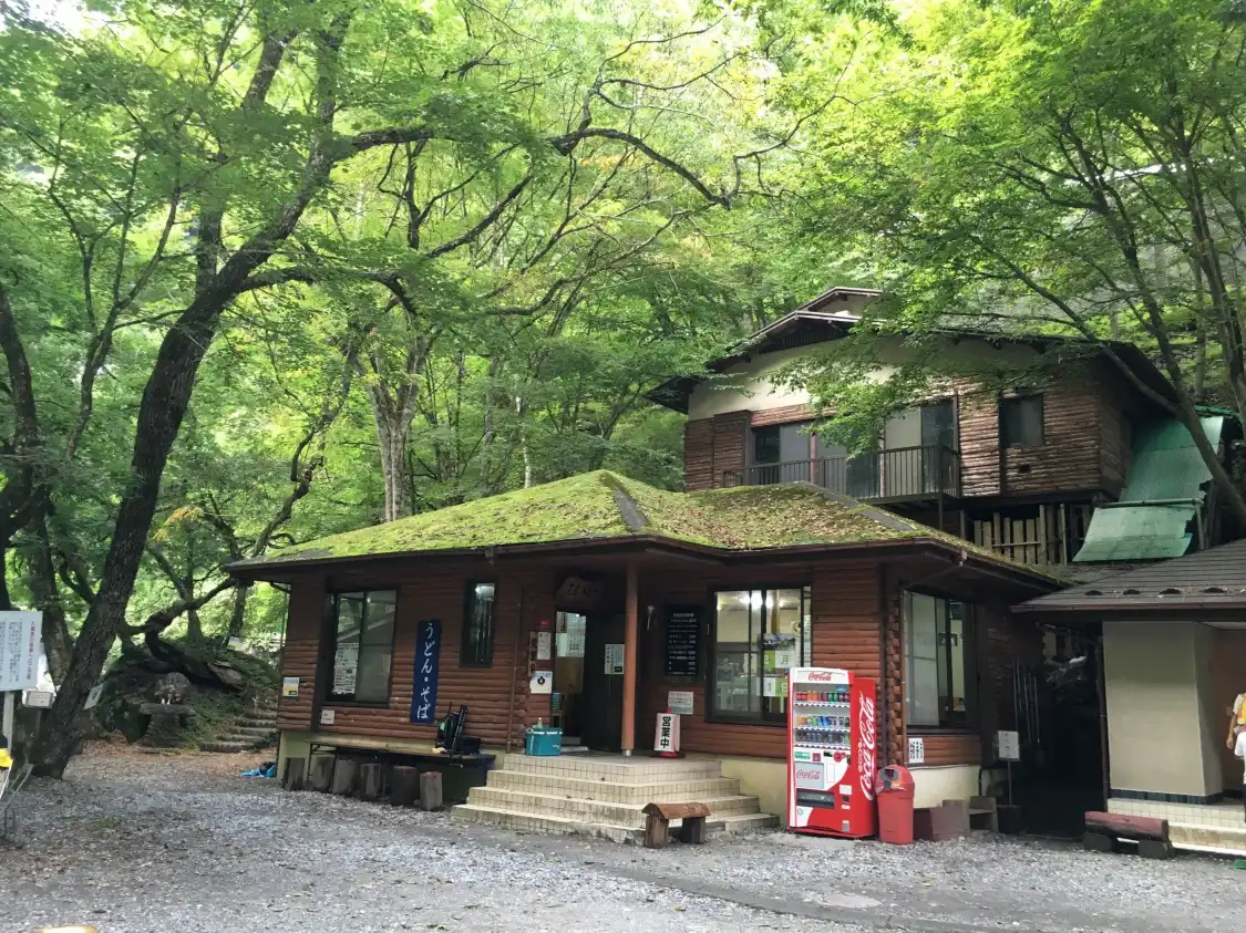 Hotels near Nippara Keiryu Tsuriba Fishing Site