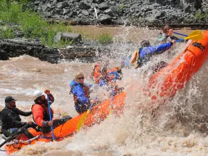 Lewis & Clark River Expeditions