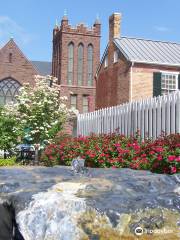 Hardesty-Higgins House Visitor Center