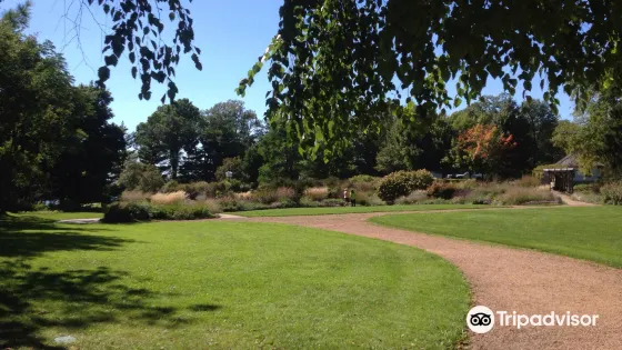 Noerenberg Memorial Gardens