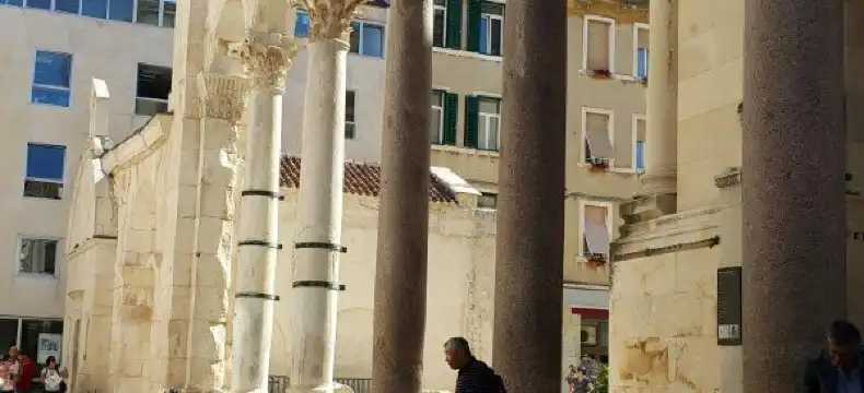 Hotels in Splitska