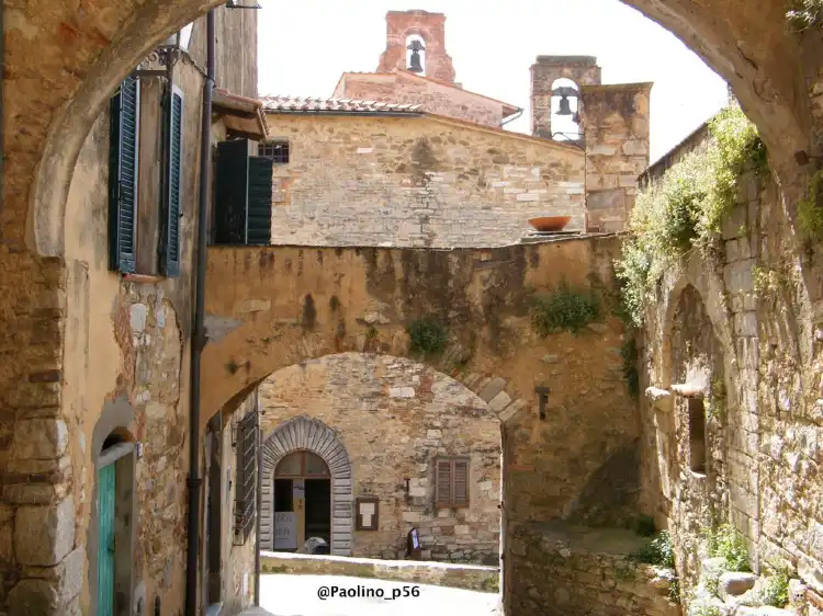 Hotels near Palazzo Pretorio