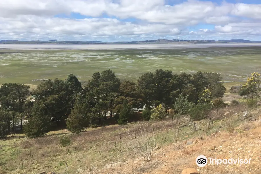 Weereewa Lookout