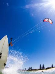 Earth Kitesurfing & Foil School Lennox Head, Byron Bay, Ballina