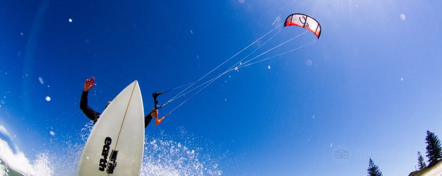 Earth Kitesurfing & Foil School Lennox Head, Byron Bay, Ballina