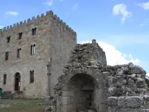 Castrodouro Castle