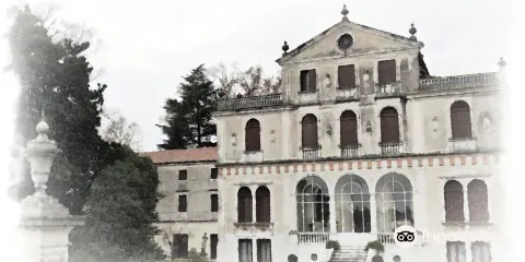 Villa Longo, Marchesi