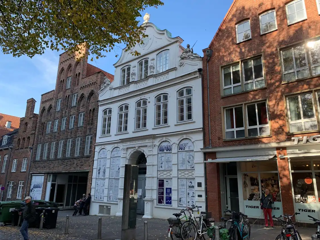 Hotels near Buddenbrookhaus