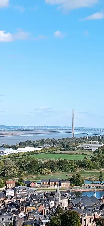 Hotels in Equemauville