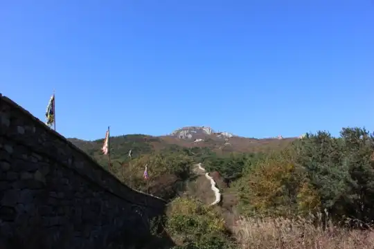 金井山城（クムジョンサンソン）周辺のホテル