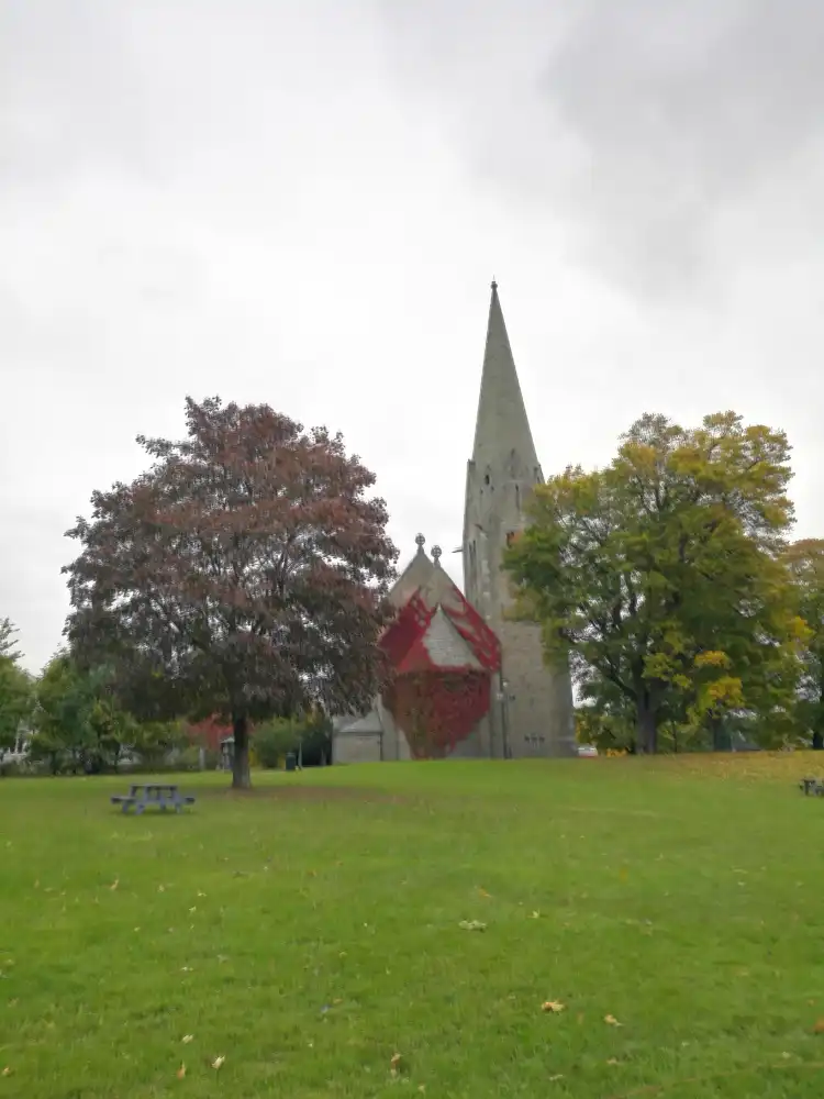 Hotels near Valerenga Church