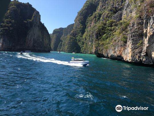 1_PHI PHI CRUISER PHUKET