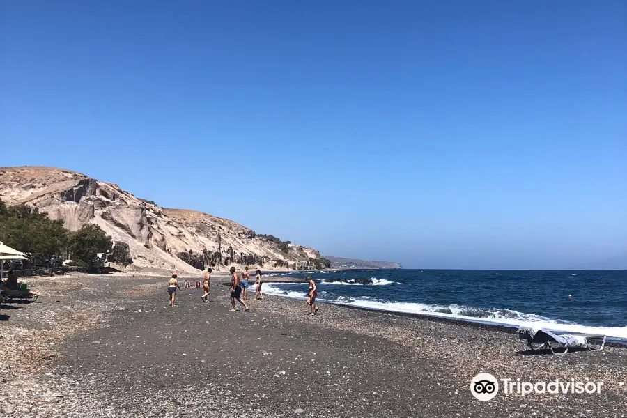 Vourvoulos Beach