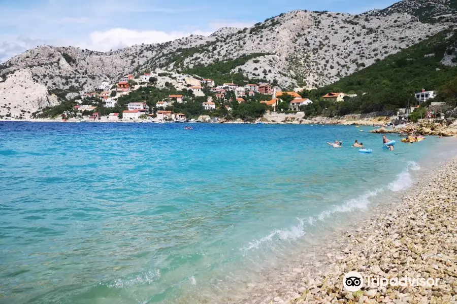 Lukovo Beach