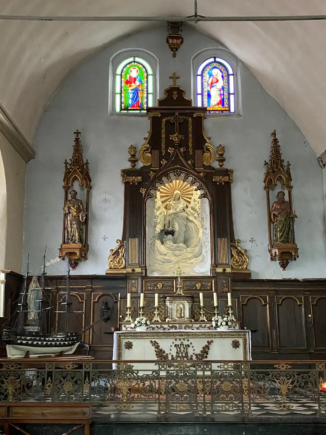 Hoteles cerca de Eglise Saint-Martin